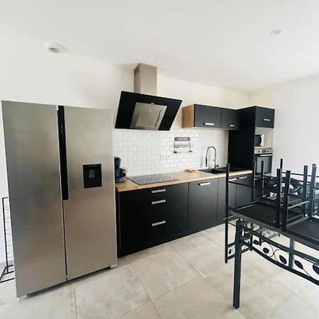 Jolie Maison De Village 2 Chambres Ouveillan Экстерьер фото